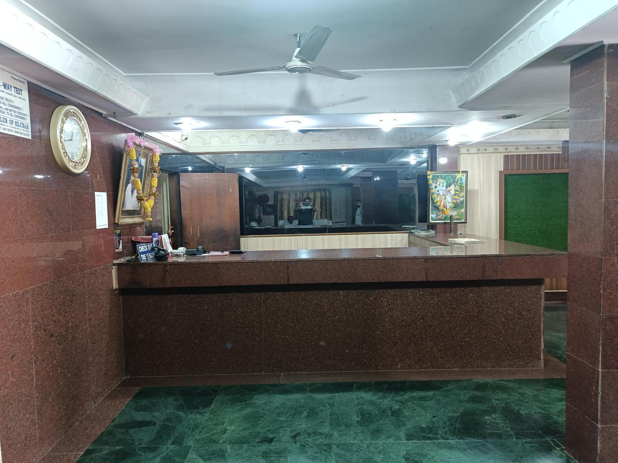 Hotel Sudakshina By Roh Silchar Esterno foto