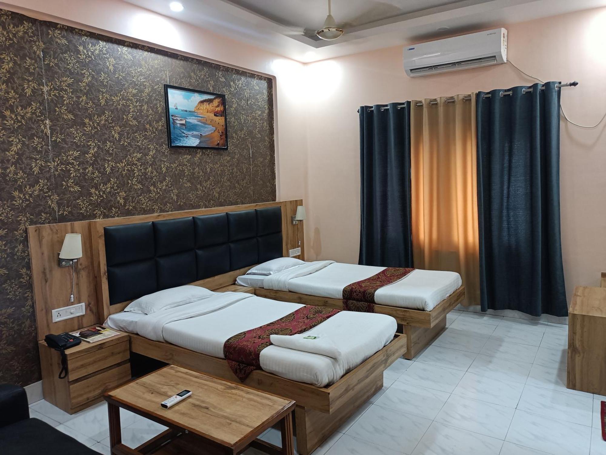 Hotel Sudakshina By Roh Silchar Esterno foto