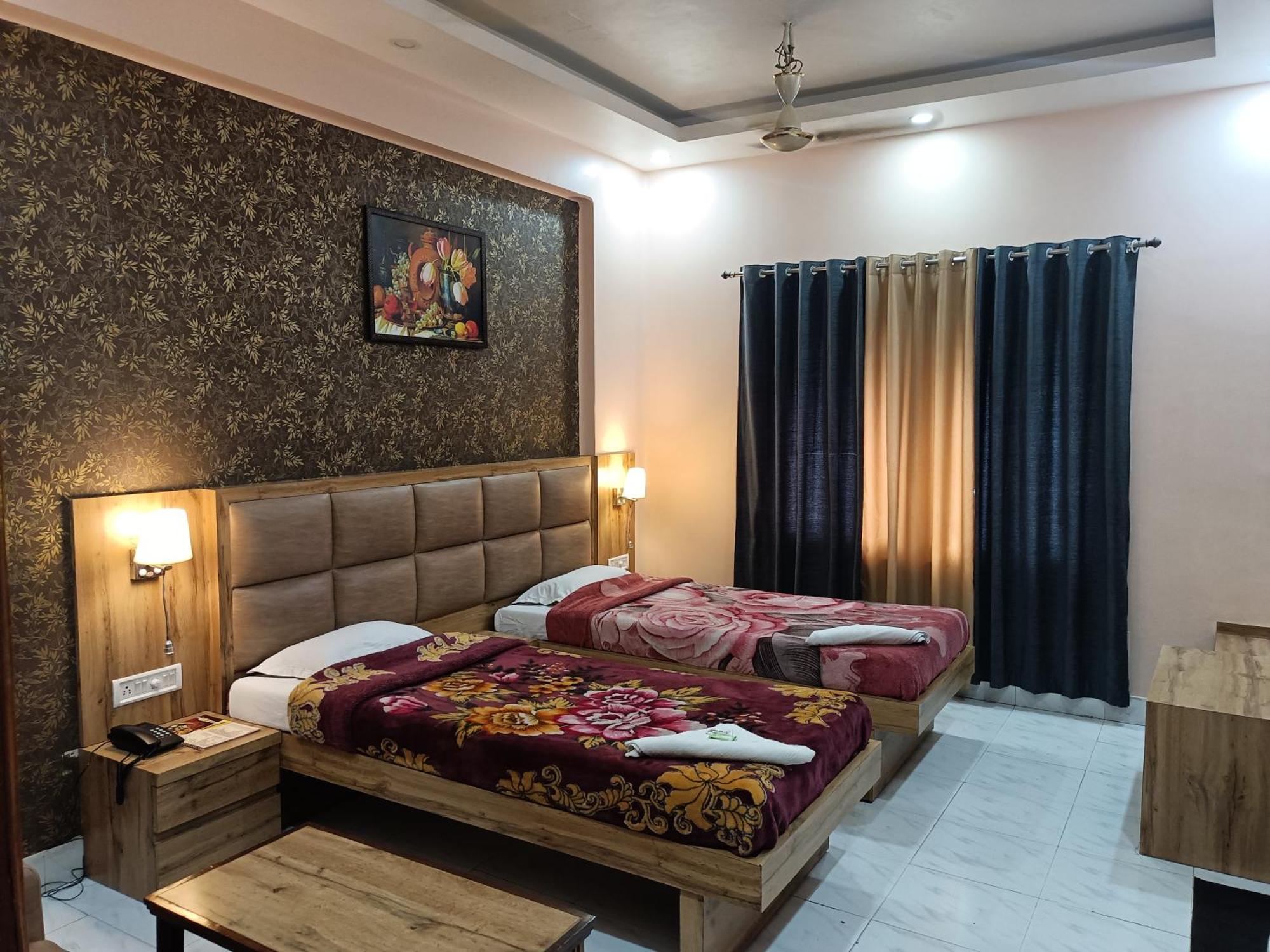 Hotel Sudakshina By Roh Silchar Esterno foto